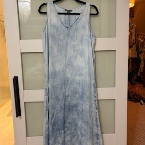 Chelsea & Theodore Blue chambray jean Midi Dress